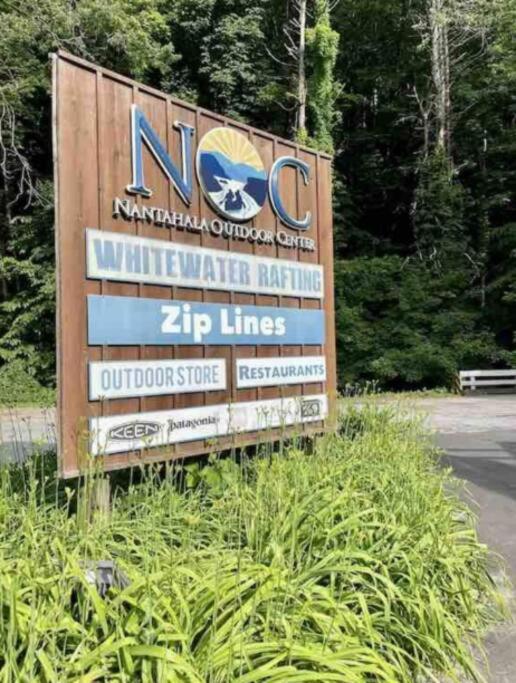 Lazy Bear Cabin Near Nantahala Outdoor Center And مدينة كليرمونت المظهر الخارجي الصورة