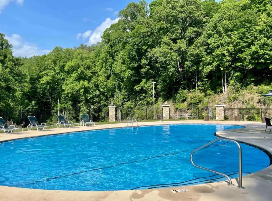 Lazy Bear Cabin Near Nantahala Outdoor Center And مدينة كليرمونت المظهر الخارجي الصورة