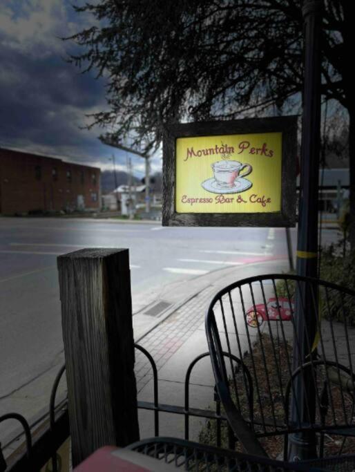 Lazy Bear Cabin Near Nantahala Outdoor Center And مدينة كليرمونت المظهر الخارجي الصورة