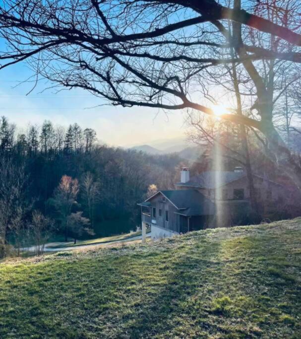Lazy Bear Cabin Near Nantahala Outdoor Center And مدينة كليرمونت المظهر الخارجي الصورة